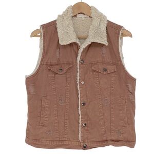 Buckle - Gilded Intent Dusty Rose Distressed Faux Fur Lined Vest Sz L